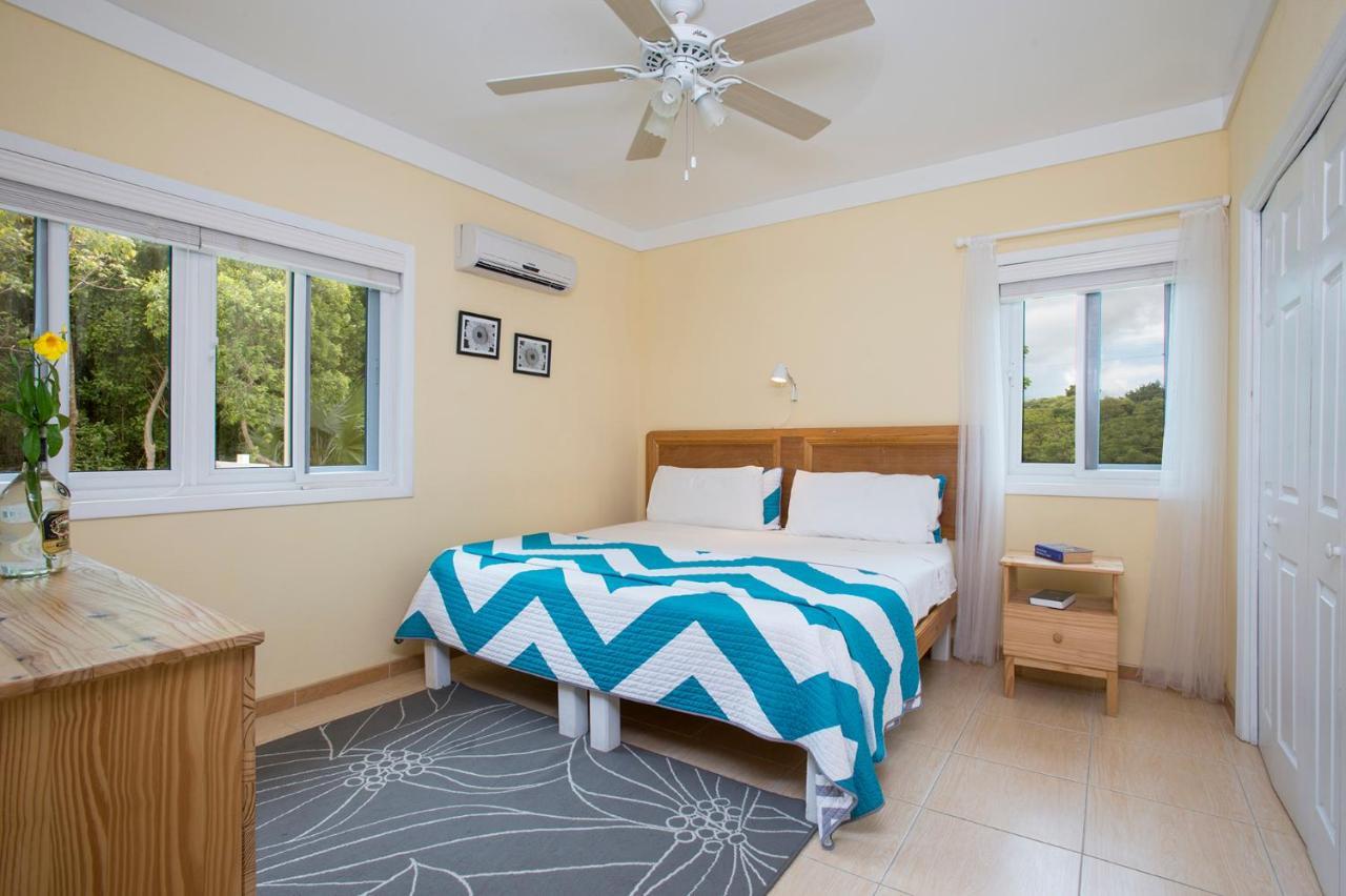 Sir Charles Guest House Palmetto Point Buitenkant foto