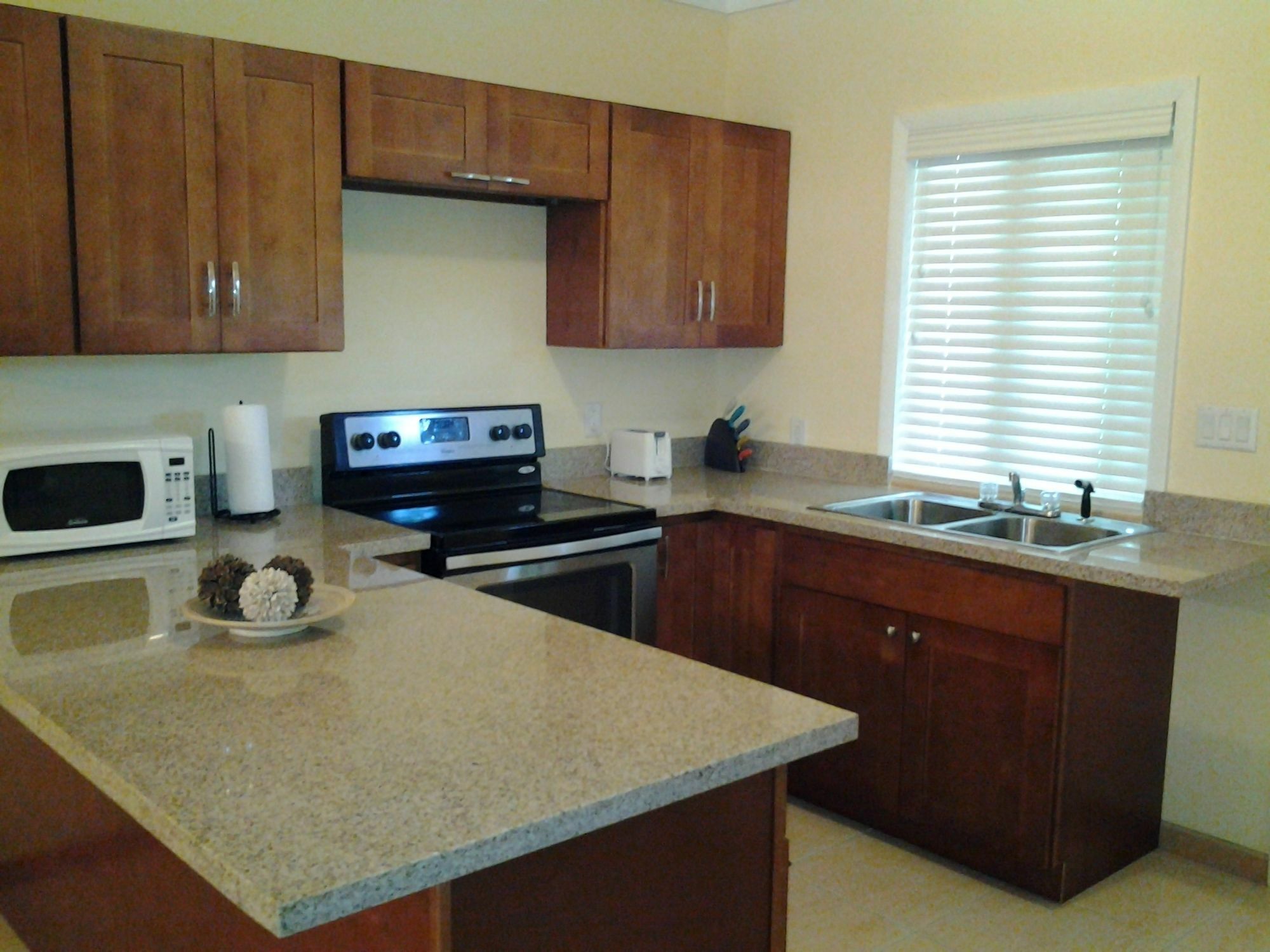 Sir Charles Guest House Palmetto Point Buitenkant foto