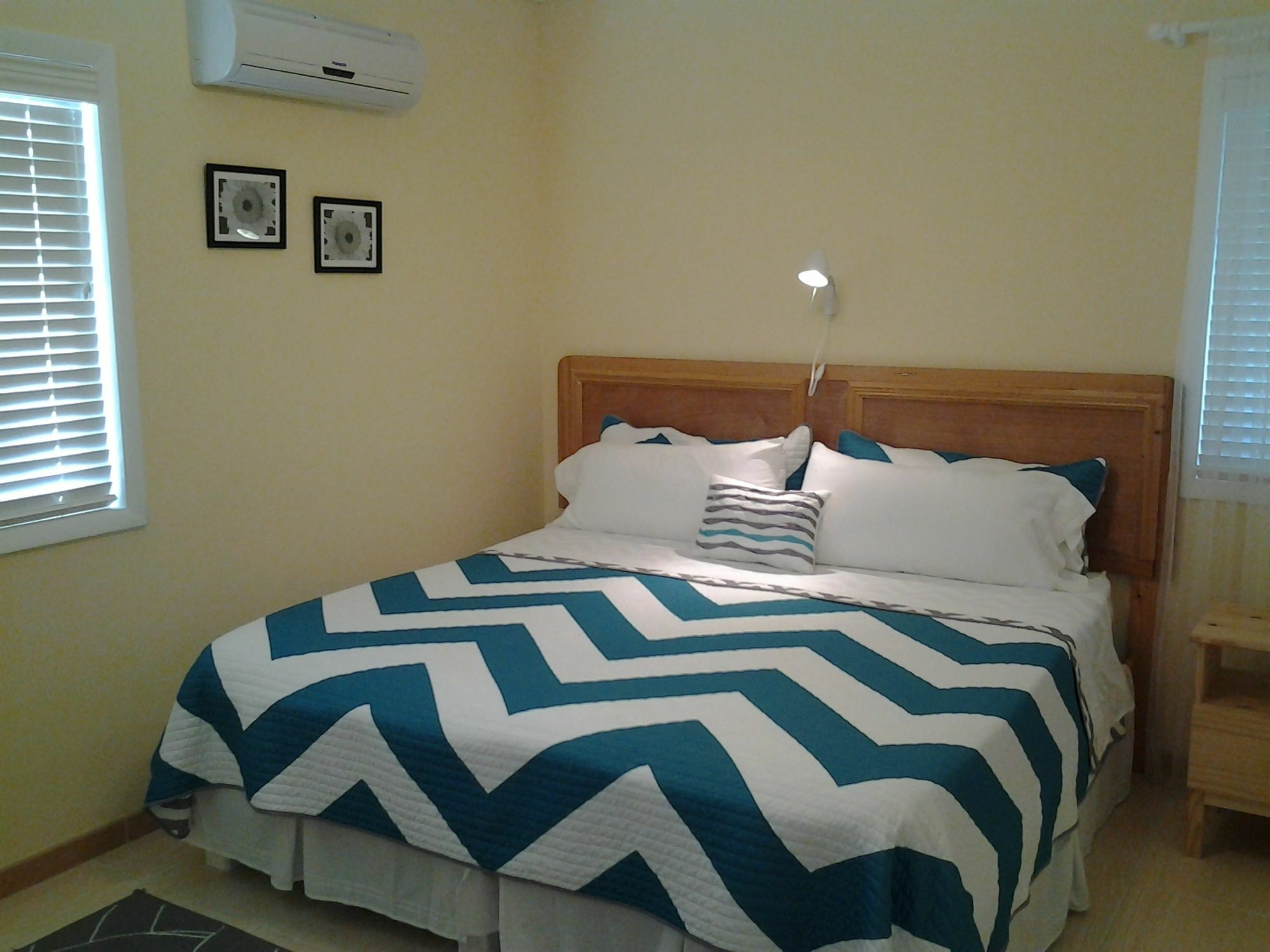 Sir Charles Guest House Palmetto Point Buitenkant foto